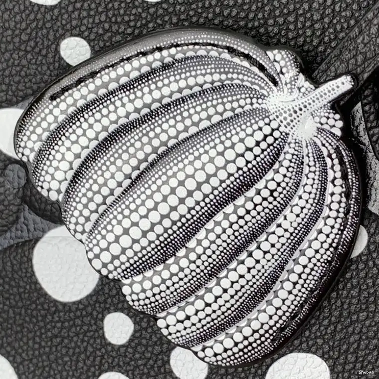 2304DJ0006 LV Bag 0521